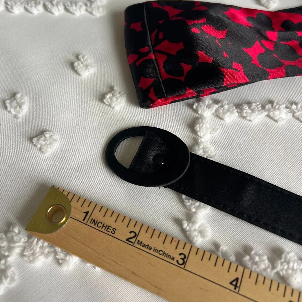 Maggy London Sleeveless Red and Black Satin Dress SIZE 8 - Picture 4 of 16